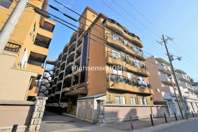 建物外観　外はこのようになっています