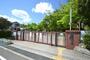 小学校　尼崎市立武庫の里小学校（小学校）まで216m
