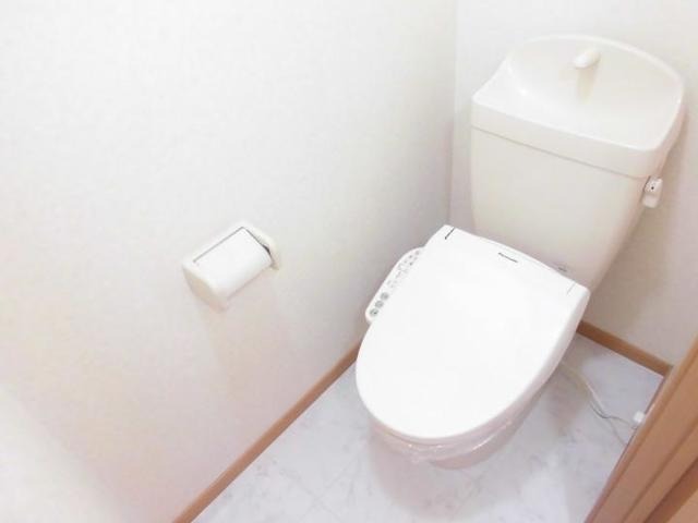 トイレ　図面と現状に相違がある場合には現状を優先