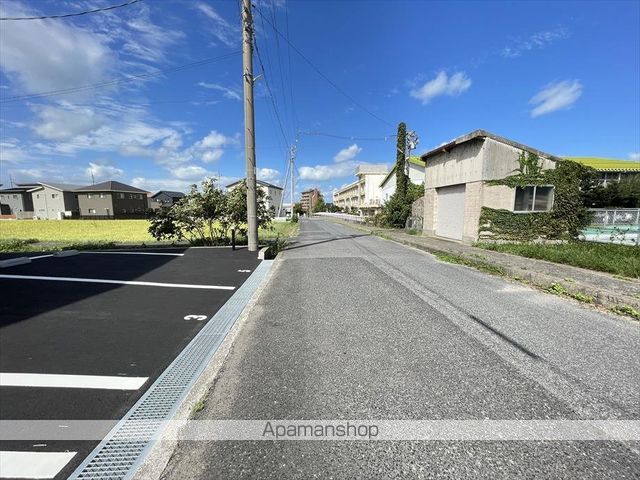 その他　前面道路（その他）まで0m