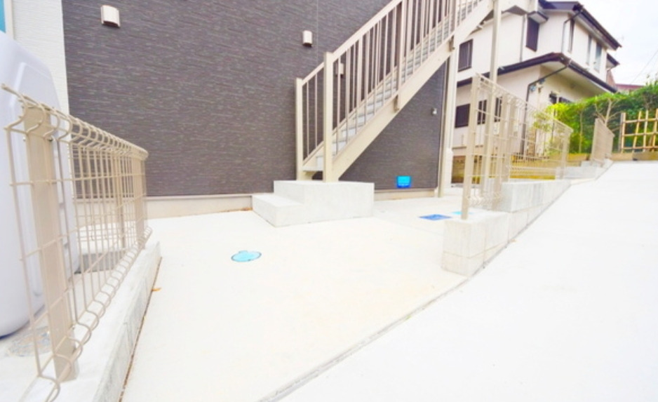 東急東横線 菊名駅 徒歩5分 2階建 築9年の外観写真
