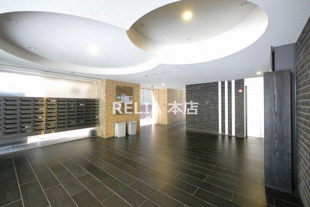 地下鉄四つ橋線 四ツ橋駅 徒歩3分 14階建 築13年の外観写真