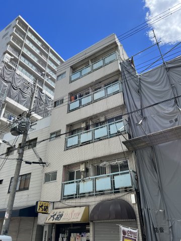 大阪市中央区農人橋のマンションの建物外観