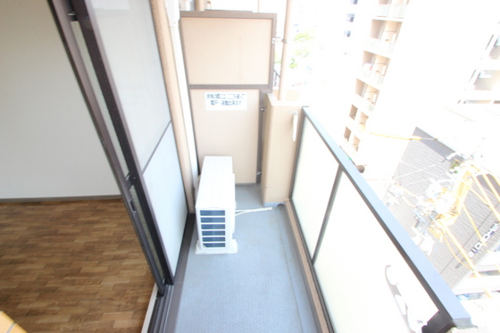 バルコニー　※他の部屋の写真です。