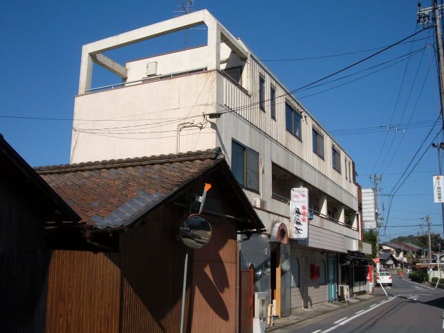 日ノ出町ビルヂングの建物外観