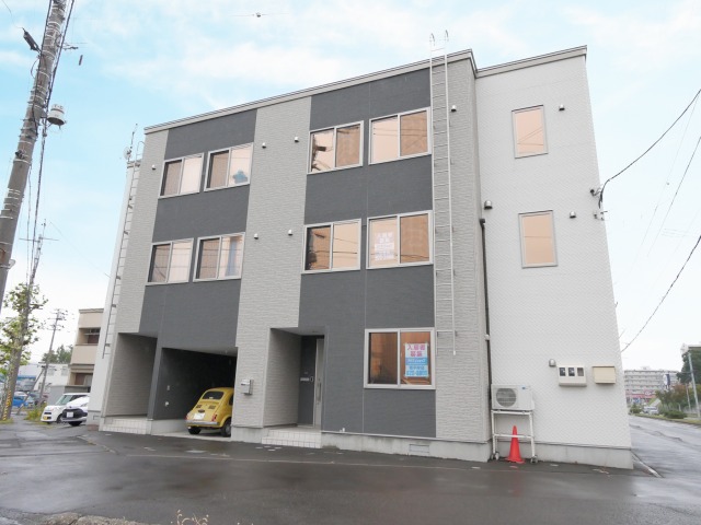 建物外観　☆物件名【厚別東４条１丁目戸建】です！
