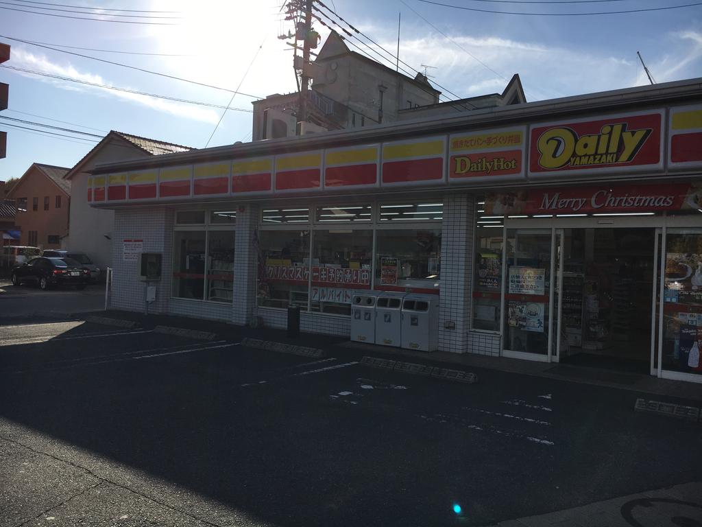 【Dグラフォート熊本タワーのコンビニ】