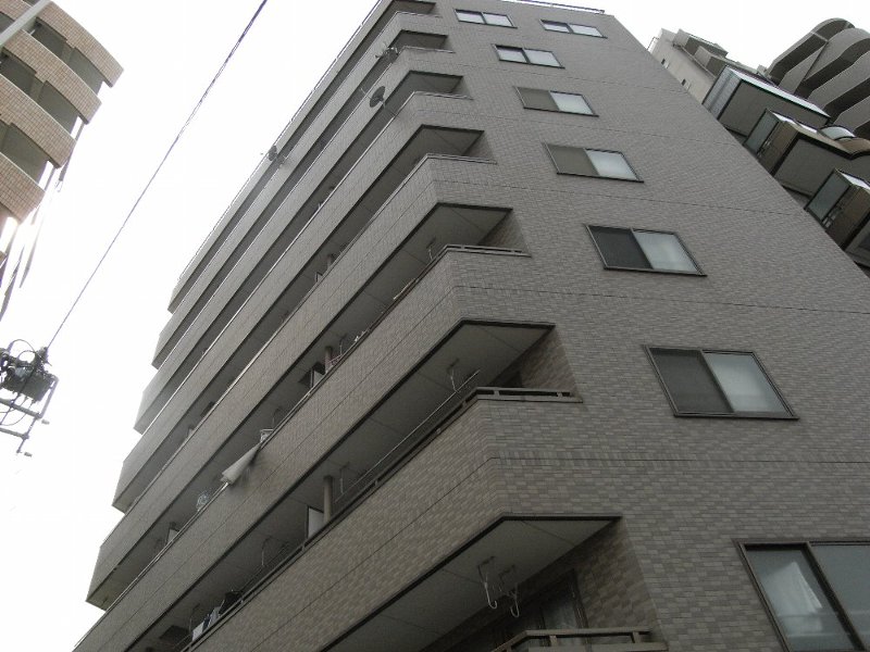 江東区亀戸のマンションの建物外観