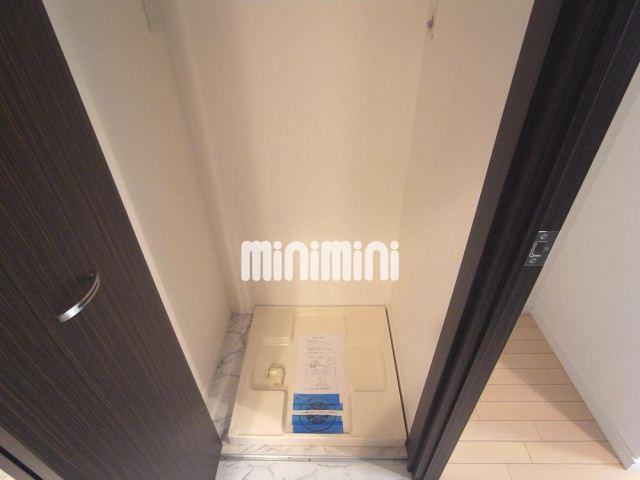 洗面設備　洗濯機置き場