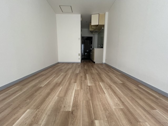 居室・リビング　瓢箪山ハイツ　リビング