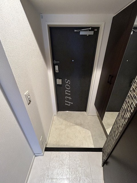 玄関　シューズＢＯＸ付きの玄関