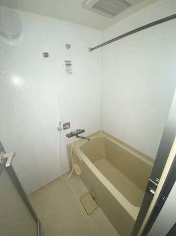 バス・シャワールーム　※同物件内別部屋の写真になります