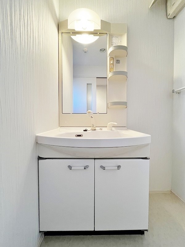 洗面設備　★洗面脱衣所/シャワー付き洗面台★