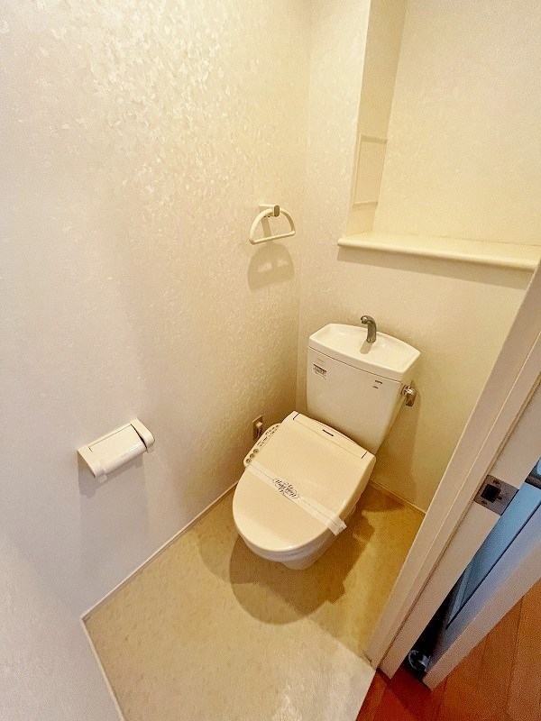 トイレ　★温水洗浄便座トイレ★