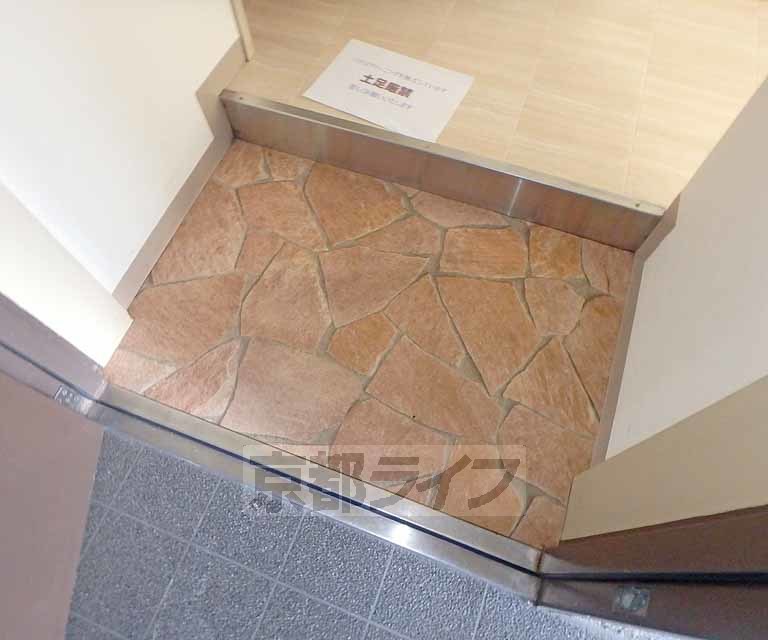 玄関　玄関です。