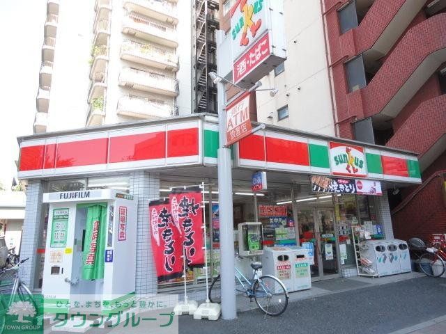 コンビニ　サンクス明神町店（コンビニ）まで240m