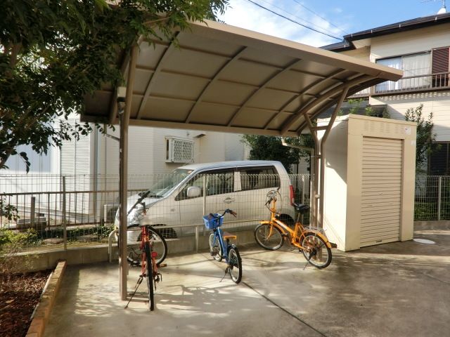 その他共有部分　便利な駐輪場です。