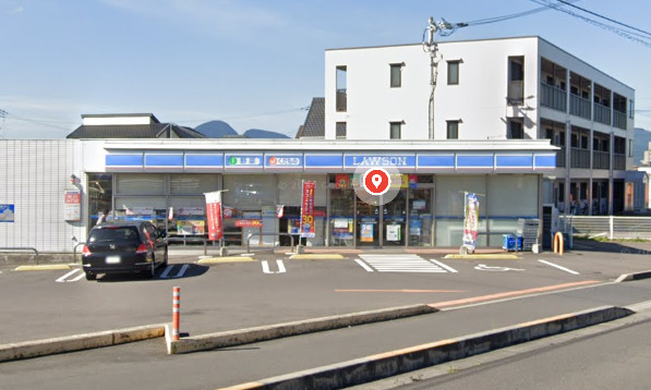 コンビニ　ローソン 丸亀津森町宮浦店（コンビニ）まで520m