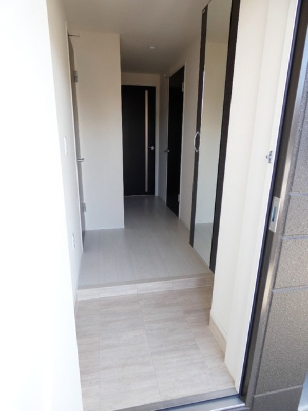 玄関　図面と現状に相違がある場合には現状を優先