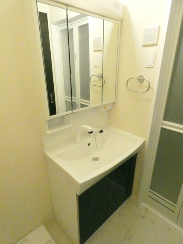 洗面設備　図面と現状に相違がある場合には現状を優先