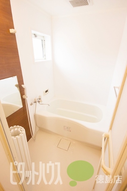 バス・シャワールーム　※同タイプイメージ