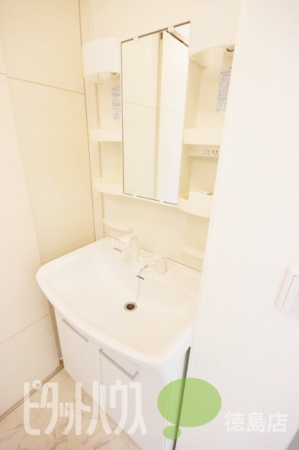 洗面設備　※同タイプイメージ