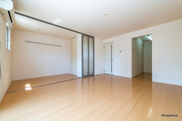 居室・リビング　リビング