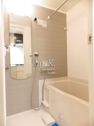 バス・シャワールーム　バス