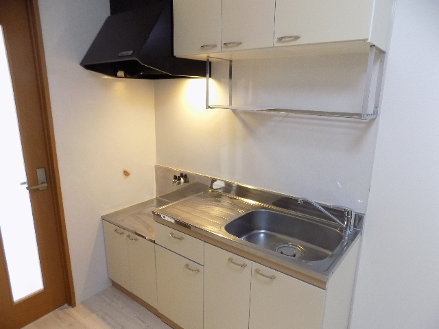 キッチン　反転タイプの写真です