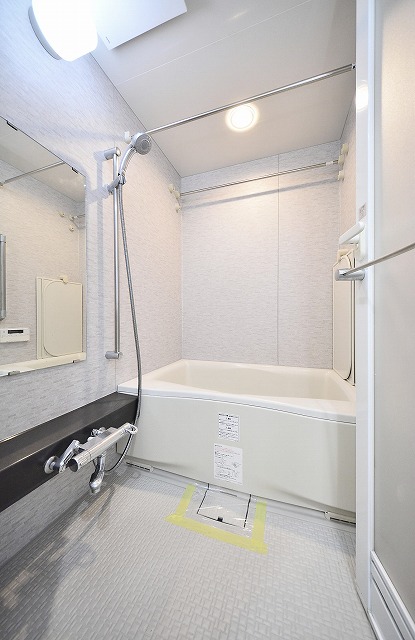 バス・シャワールーム　バス※別部屋参考写真