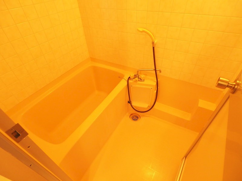 バス・シャワールーム　同タイプ