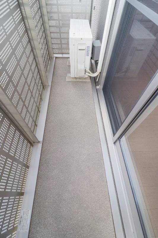 バルコニー　図面と現状に相違がある場合には現状を優先