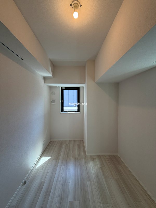 玄関　※参考写真