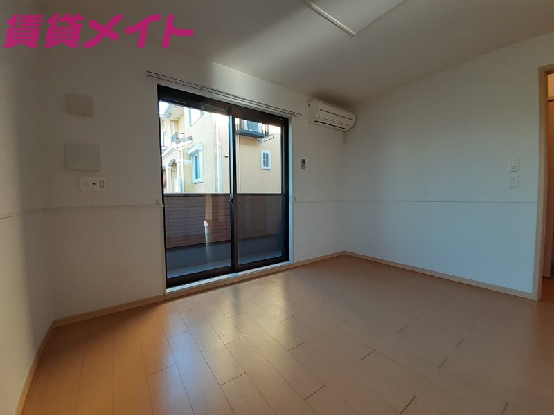 居室・リビング　同型タイプ画像