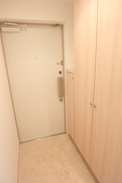 玄関　☆シューズボックス付き玄関☆