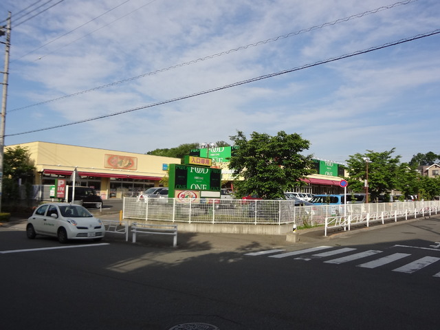 スーパー　フードワンゆりのき台店（スーパー）まで2011m