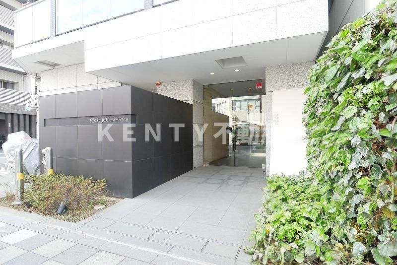 エントランス　毎日通るエントランスはこのようになっています