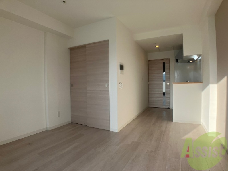 居室・リビング　広くてキレイなお部屋が広がっていて、充実した生活が送れそう。