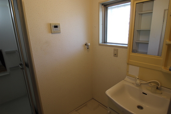 洗面設備　※掲載写真は同マンション別部屋参考写真となります。掲載情報と