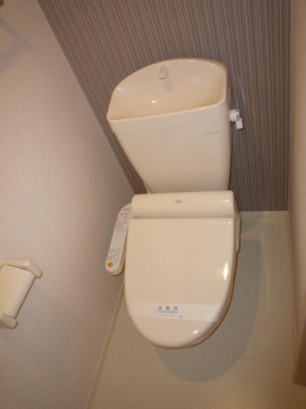 トイレ　コンパクトで使いやすいトイレです