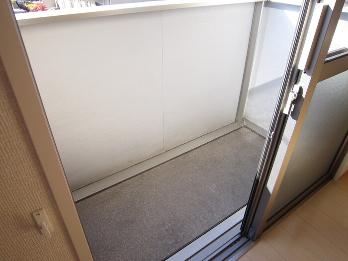 バルコニー　バルコニーがあります