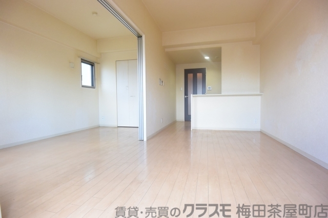 居室・リビング　内装