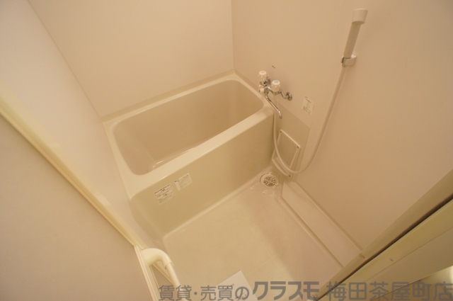 バス・シャワールーム　浴室