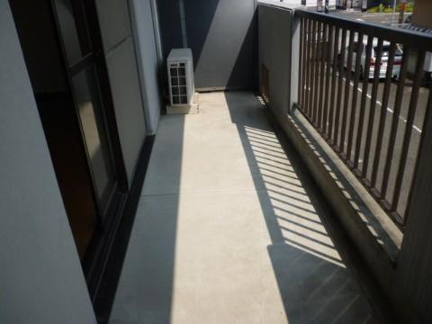 バルコニー　ベランダ