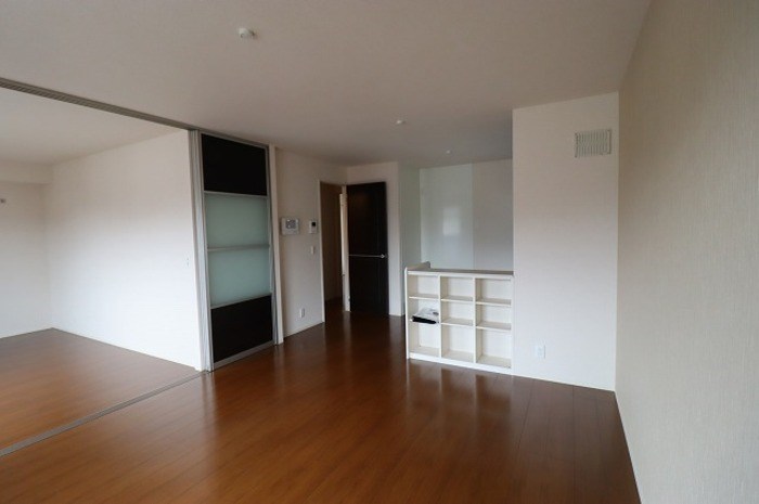 居室・リビング　別号室の写真です