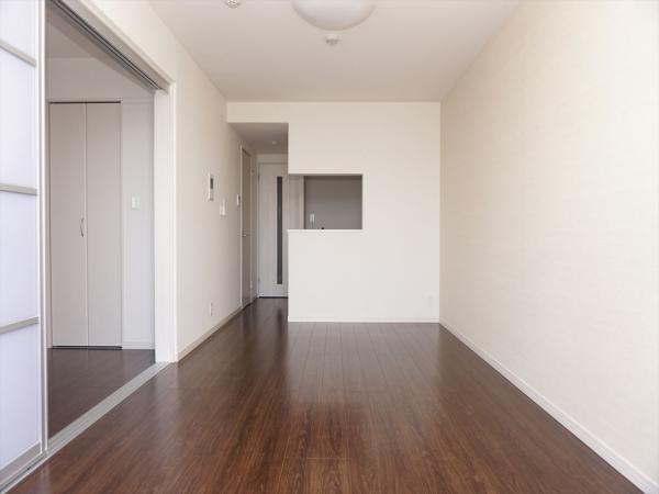 居室・リビング　内装