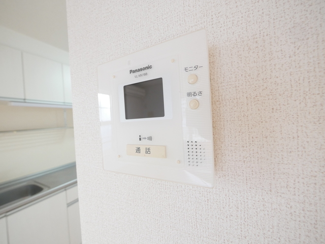 セキュリティ　★モニタ付きインターホンでセキュリティ面も安心ですね★