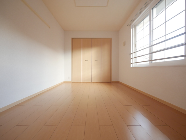 その他部屋・スペース　★明るい洋室で住み心地が良さそうですね★