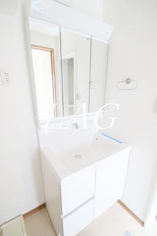 洗面設備　洗面台です。