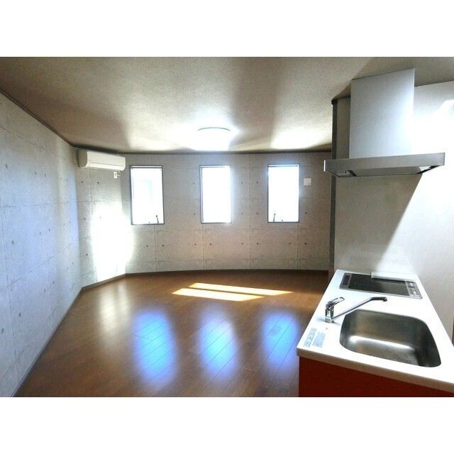 居室・リビング　ゆったり過ごせるリビングです